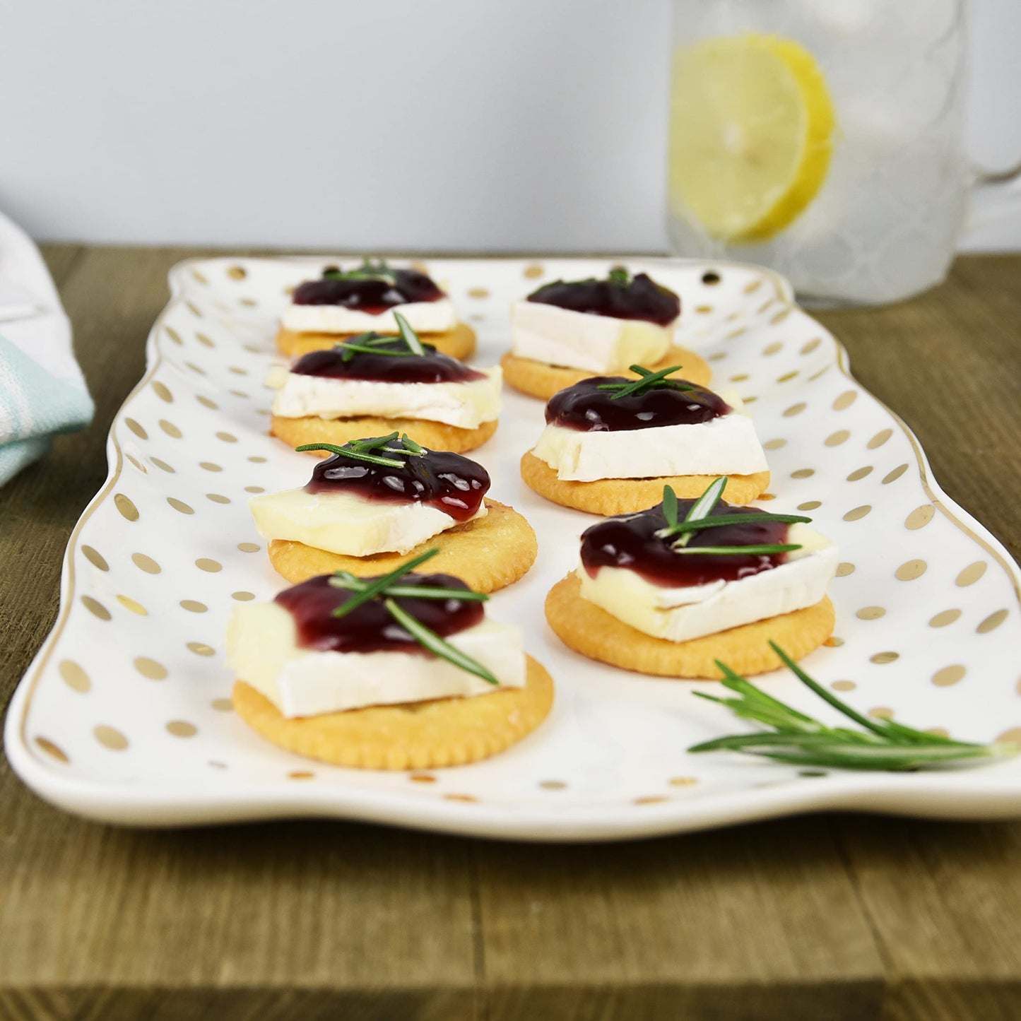 RITZ Fresh Stacks Original Crackers, Party Size, Travel Snacks, 23.7 oz (16 Multi Snack Packs)