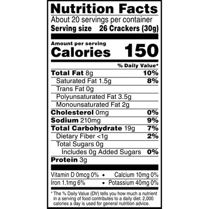 Nutrition facts label for Cheez-It Hot and Spicy Crackers 21oz family box, highlighting calories and nutrients.
