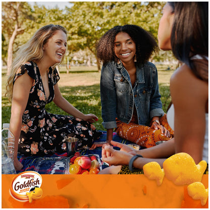 Goldfish Crackers Big Smiles Variety Pack with Cheddar, Colors, and Pretzels, Snack Packs, 30 Ct - Collins Global Snack Store